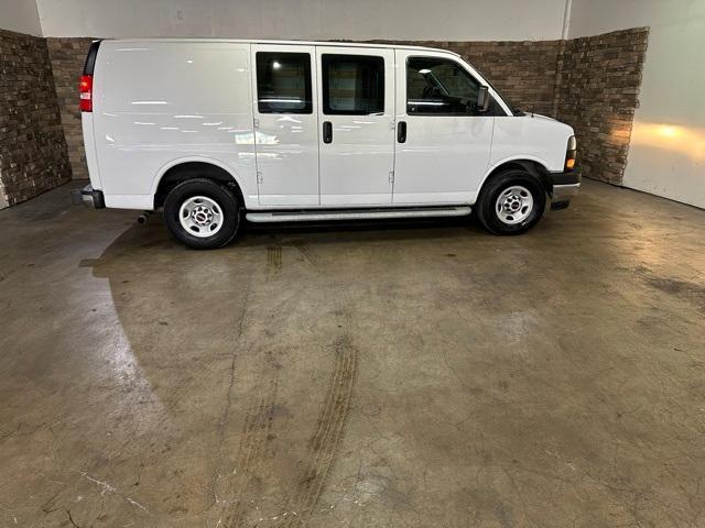 2022 gmc savana 2500 work van