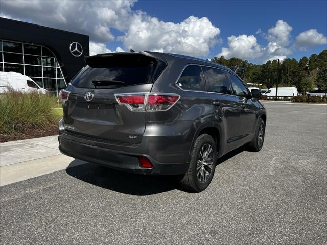 2016 toyota highlander xle