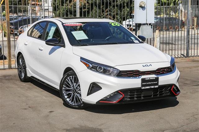 2023 kia forte gt-line
