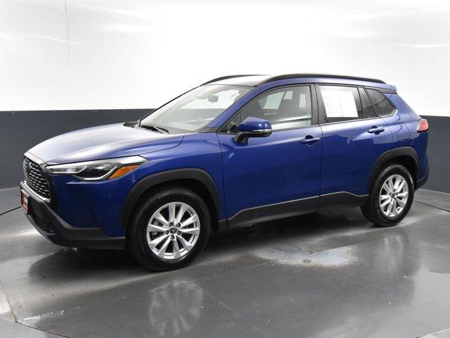2023 toyota corolla cross le