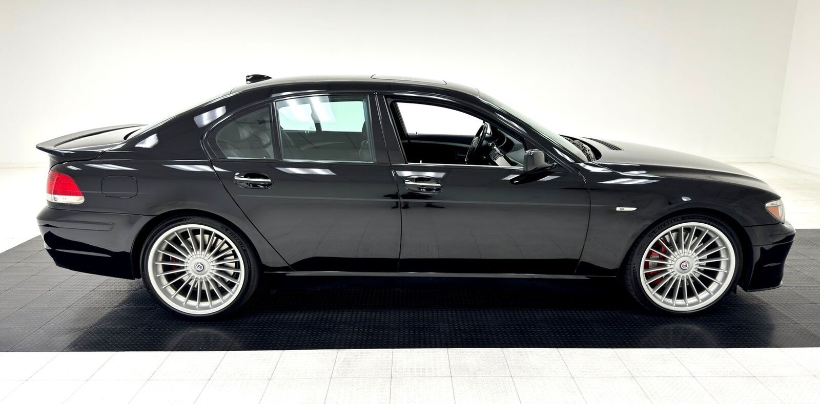 2007 bmw alpina b7 4 door sedan