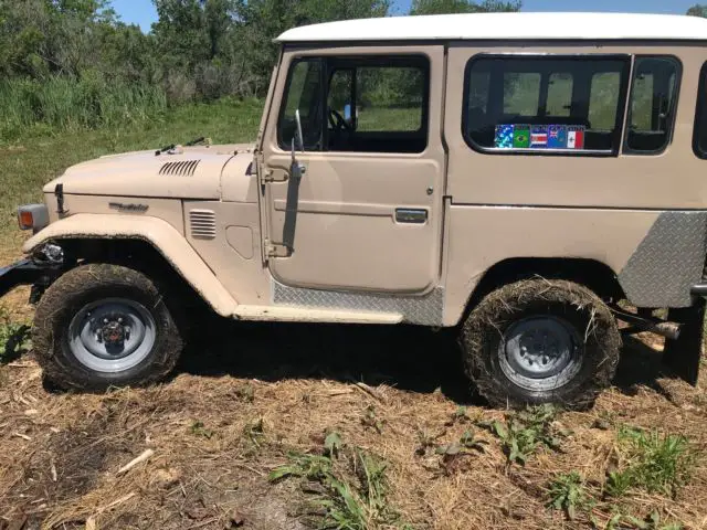 toyoya bj40 landcrusier