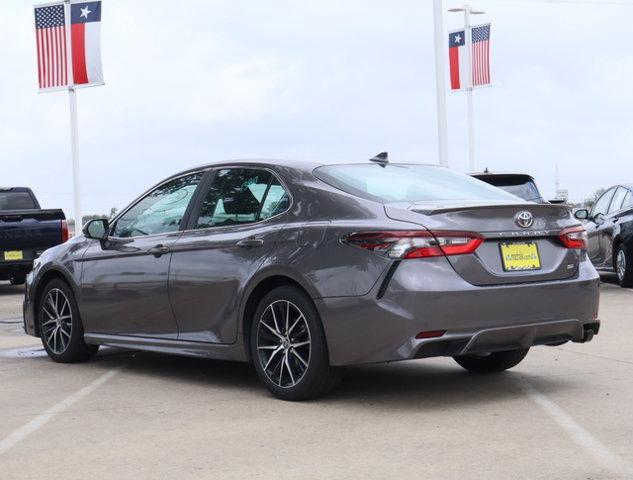 2024 toyota camry se