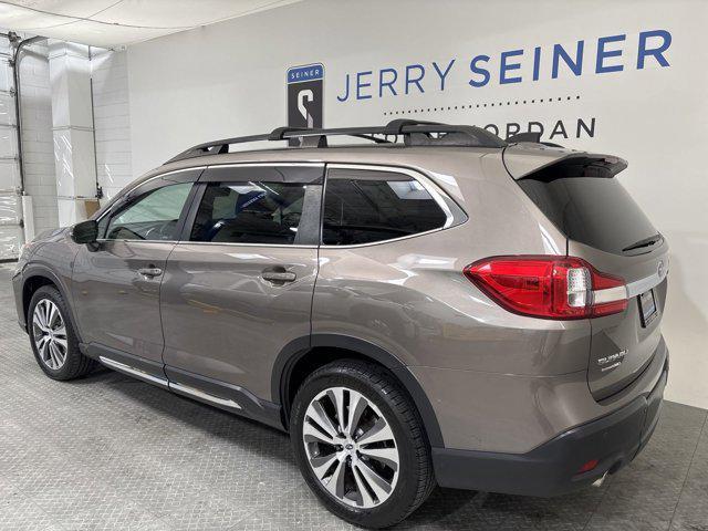 2022 subaru ascent limited 8-passenger