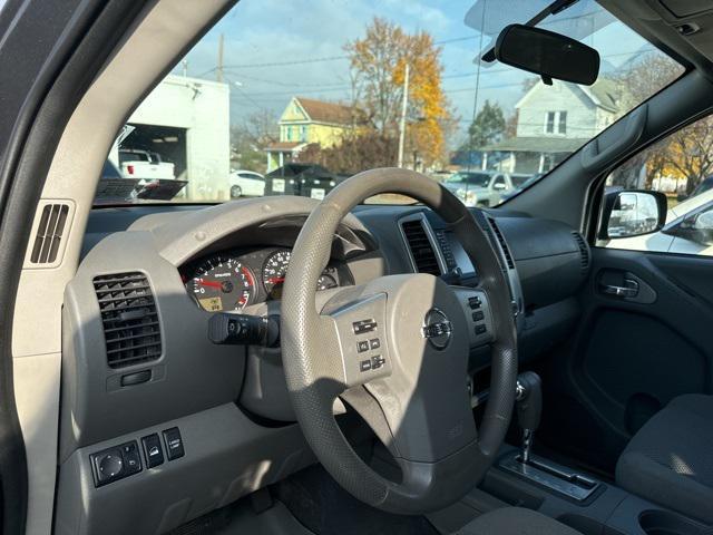 2019 nissan frontier sv