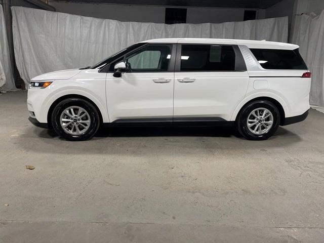 2024 kia carnival lx