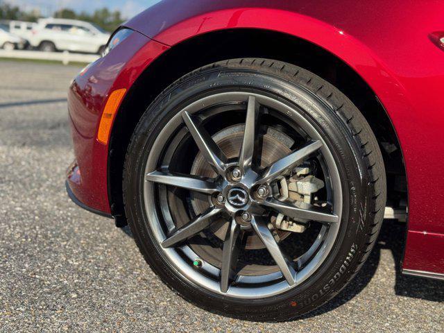 2023 mazda mx-5 miata rf grand touring