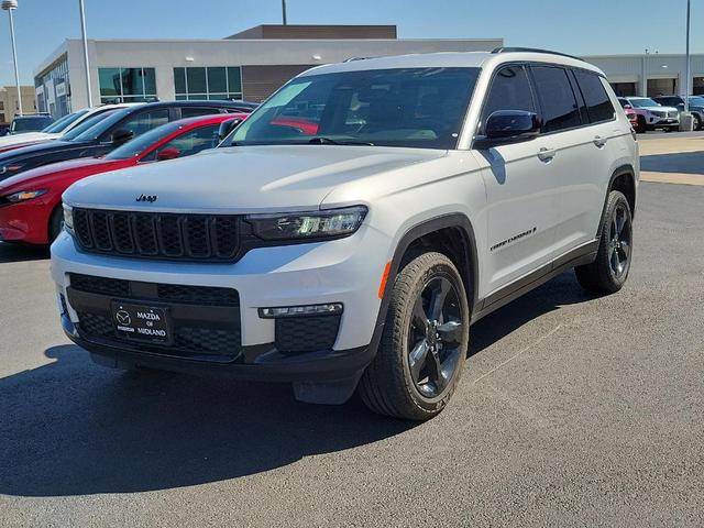 2022 jeep grand cherokee l limited