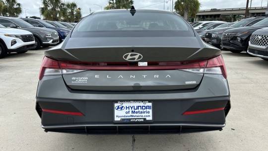 2024 Hyundai Elantra hybrid blue