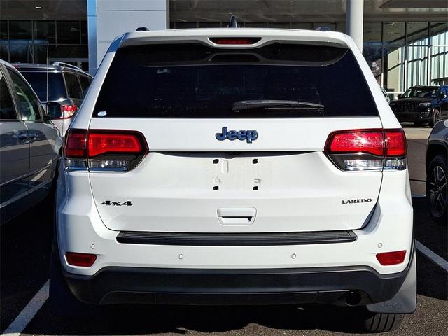 2021 jeep grand cherokee laredo e