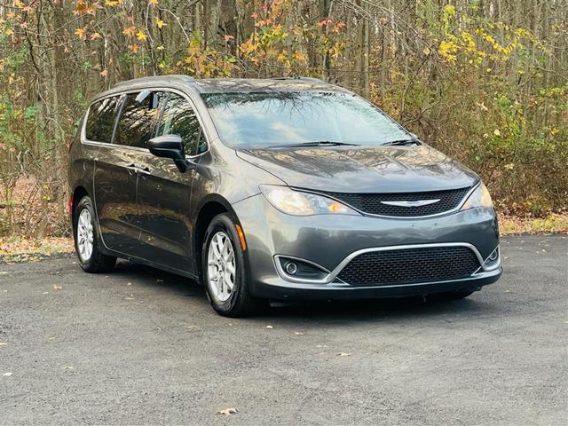 2021 chrysler voyager lxi
