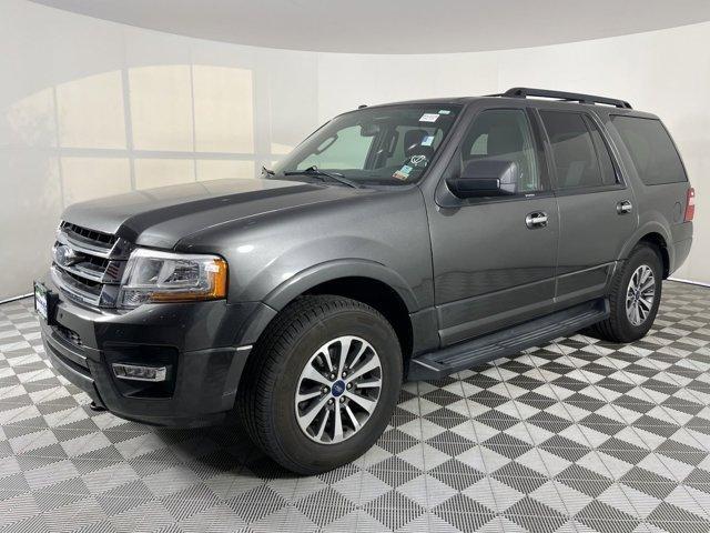 2017 ford expedition xlt