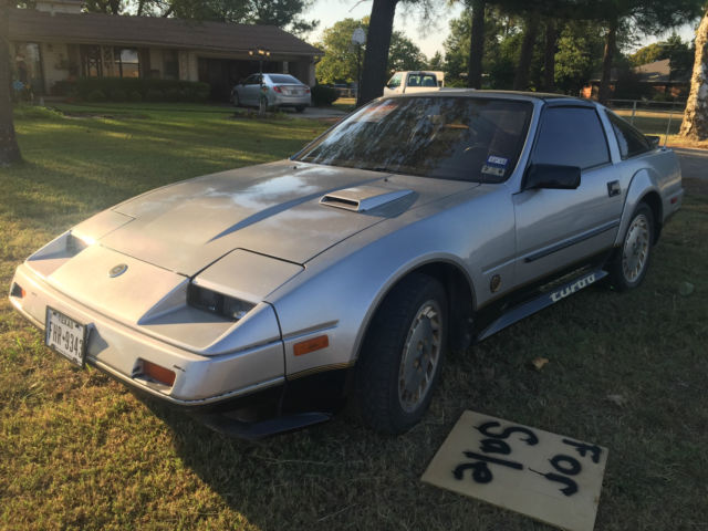 1984 nissan 300zx 50th anniversary turbo coupe 2-door 3.0l