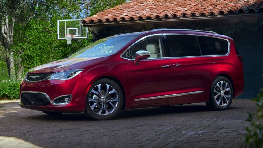 2019 chrysler pacifica touring plus