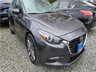 2018 Mazda touring