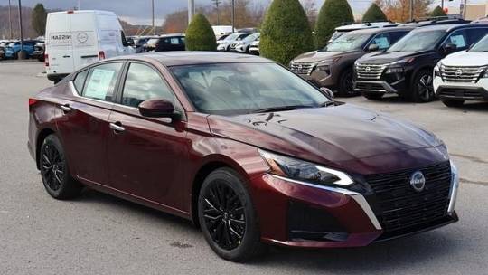 2025 Nissan Altima