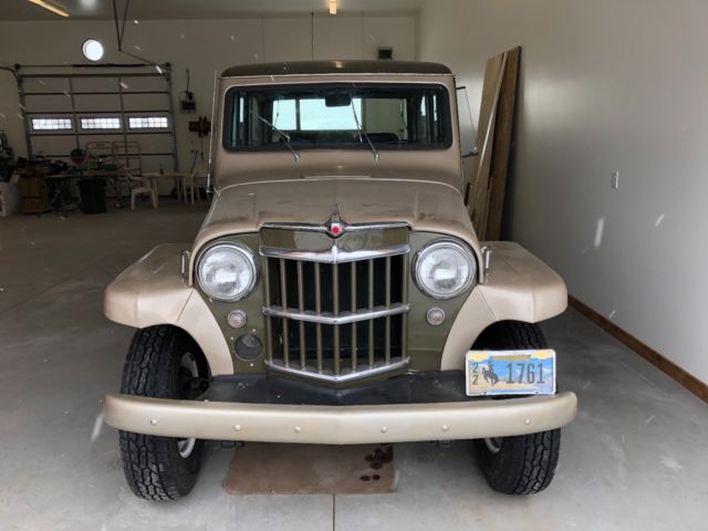1961 willys stationwagon