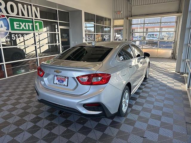 2017 chevrolet cruze lt