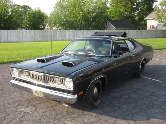 original 1971 plymouth duster 340 4 speed (triple black!)