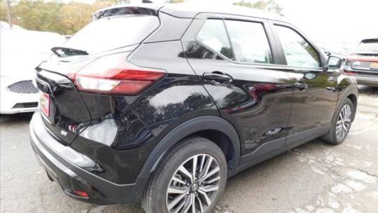 2021 Nissan Kicks