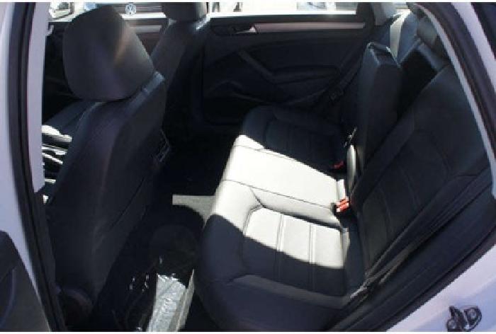 2014 volkswagen passat 4dr sdn 1.8t auto se w/su in cathedral city, ca