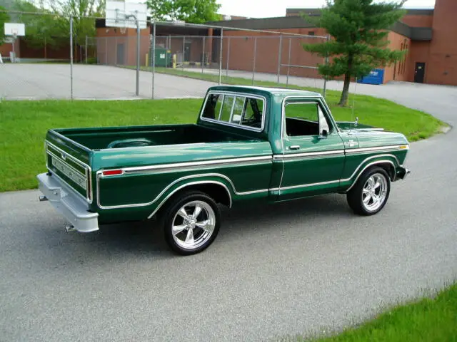 1977 ford f-150 ranger xlt .. must see