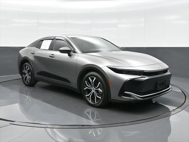 2023 toyota crown xle