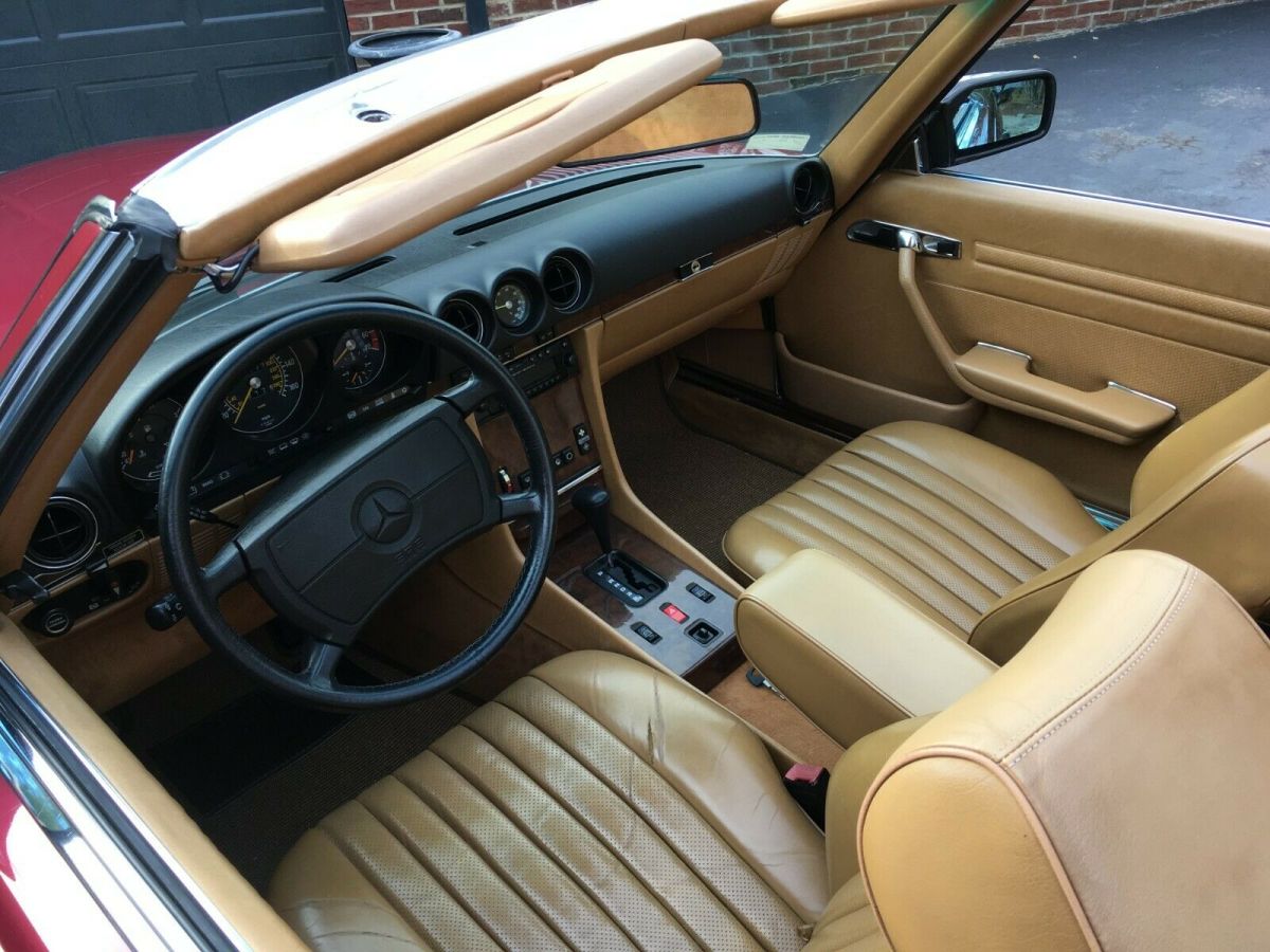 low miles, immaculate, rare color combo!