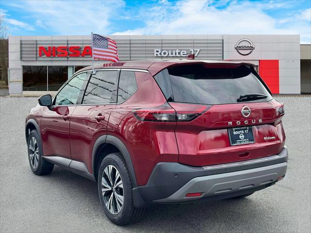 2021 nissan rogue sv