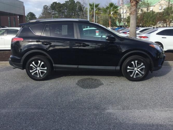 certified 2017 toyota rav4 fwd le charleston, sc 29414 for sale in charleston, south carolina