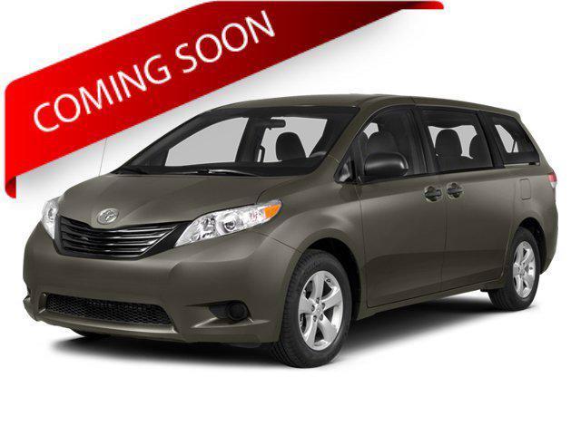 2014 toyota sienna le