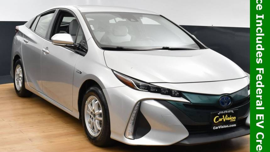 2017 toyota prius prime plus