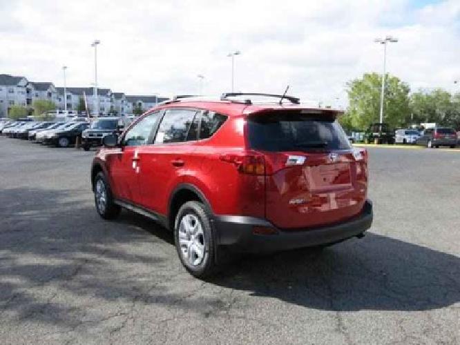 2014 toyota rav4 le in alexandria, va