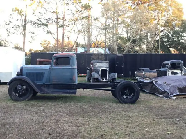 1934 dodge big 1 & 1/2 ton truck and 1933 dump truck 1935 no chevy no ford
