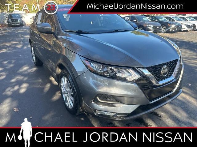 2022 nissan rogue sport sv