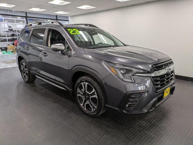 2023 subaru ascent limited 7-passenger