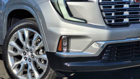 2024 GMC Acadia