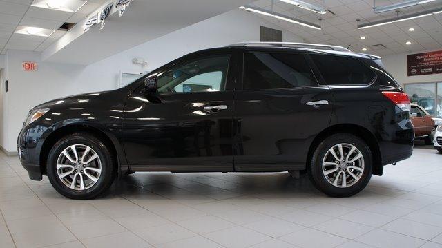 certified 2016 nissan pathfinder sv hartford, ct 06120 for sale in hartford, connecticut