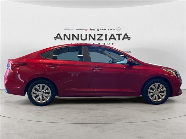 2021 hyundai accent se