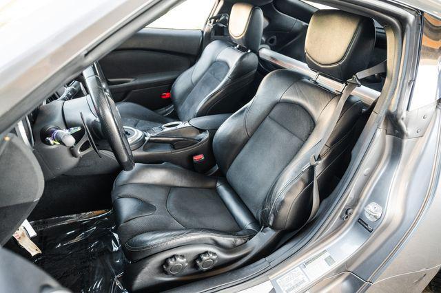 2013 nissan 370z touring