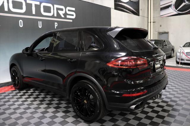 2016 porsche cayenne turbo