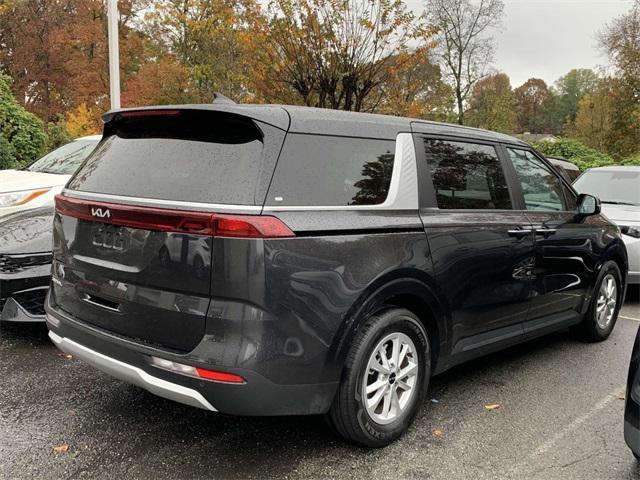 2024 kia carnival lx