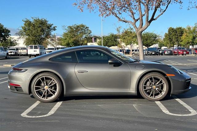2021 porsche 911 carrera