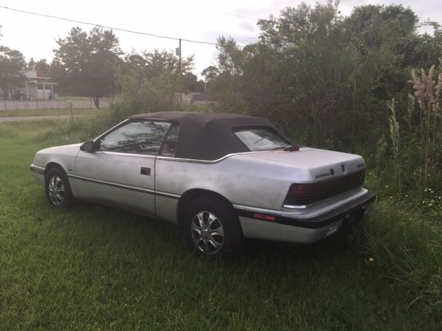 1991 chrysler lebaron convertible runs/drives needs work clear title
