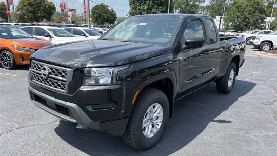 2024 Nissan Navara (Frontier) sv 4d king cab