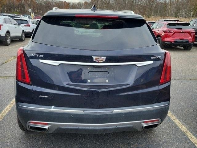 2022 cadillac xt5 premium luxury