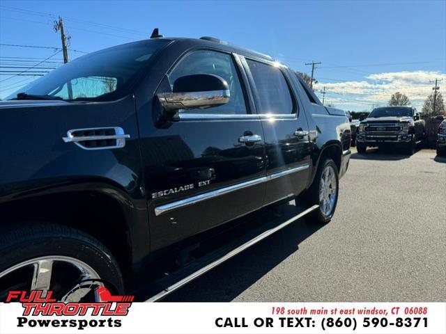 2013 cadillac escalade ext premium