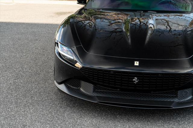 2024 ferrari roma coupe 2d 3.9l v8 turbo
