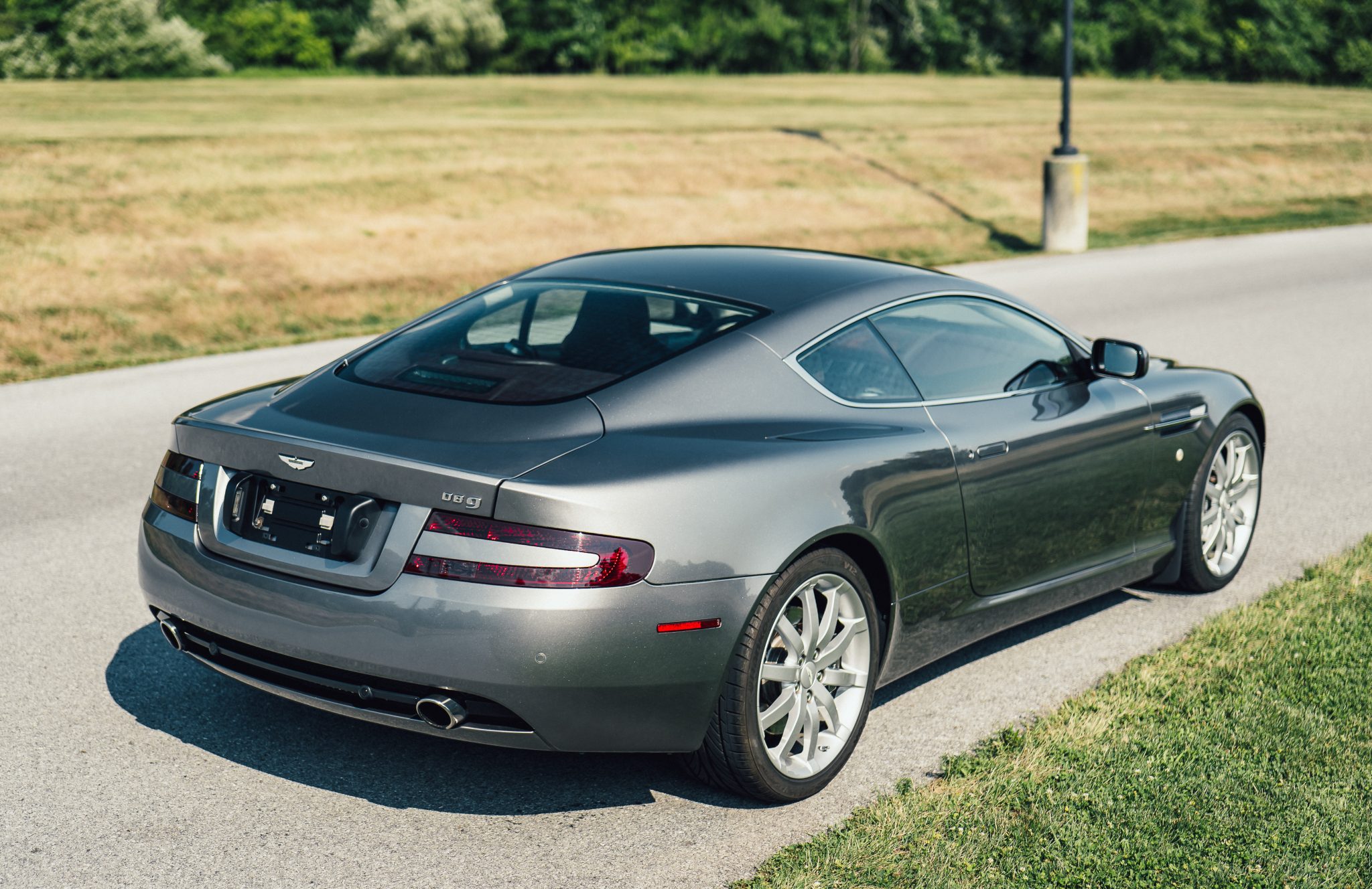 2005 aston martin db9 6-speed
