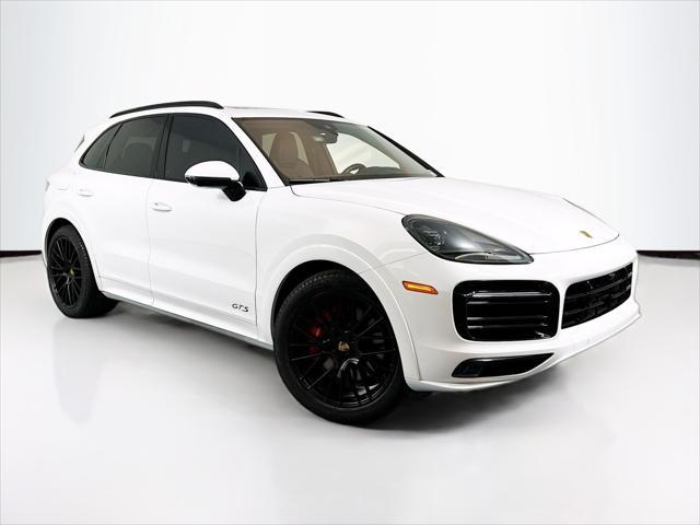2023 porsche cayenne gts